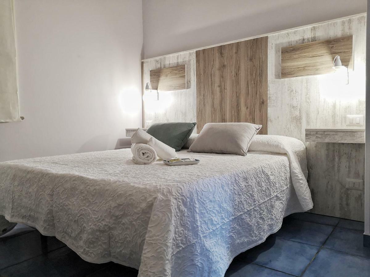 Отель A Casa Di Noemi Пиццо Экстерьер фото